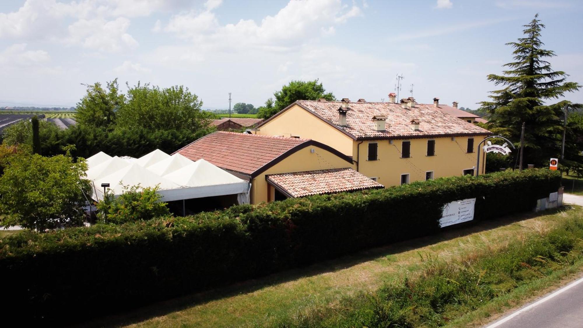 Spiedo Imperiale - Locanda E Ristorante Cotignola Exterior photo